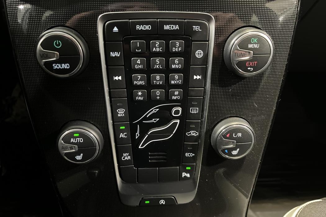 Volvo V40 2019