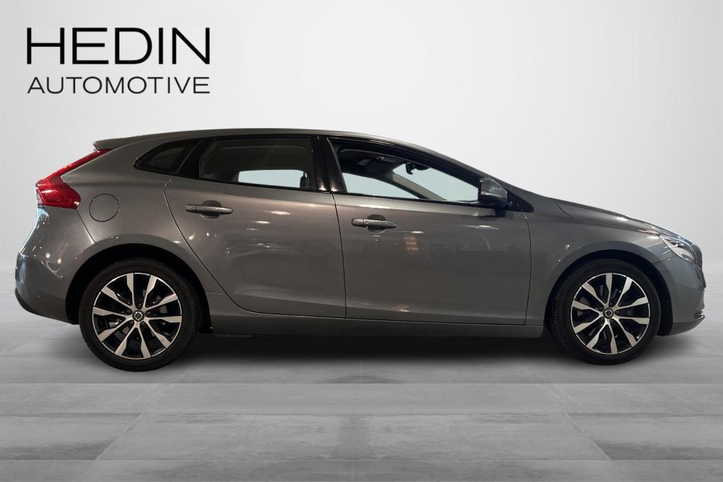 Volvo V40 2019