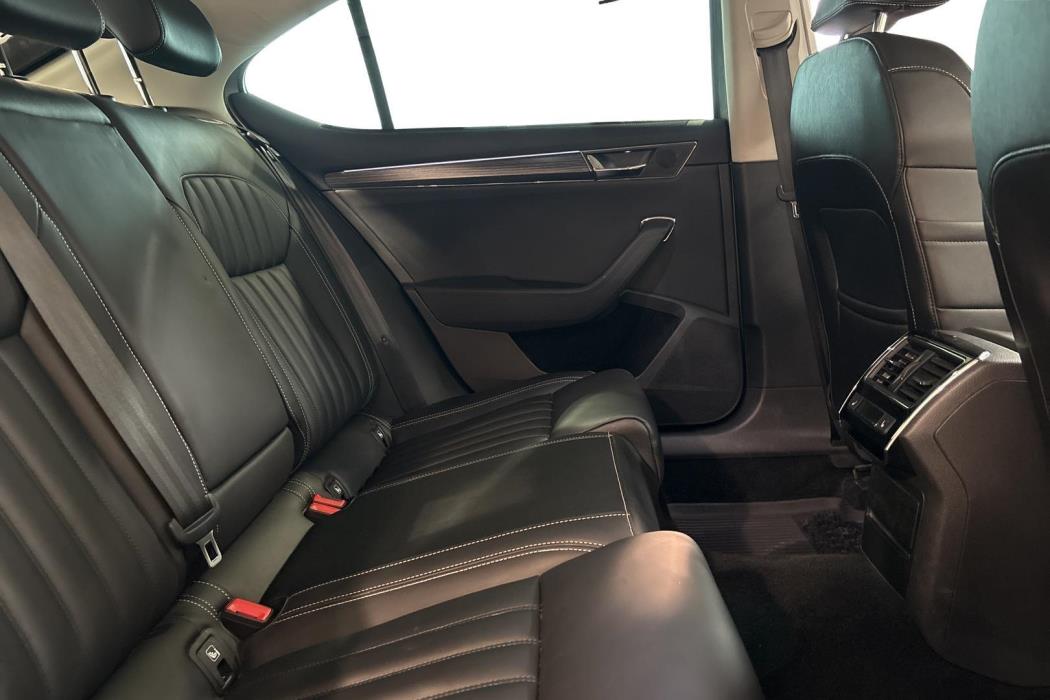 SKODA SUPERB 2020