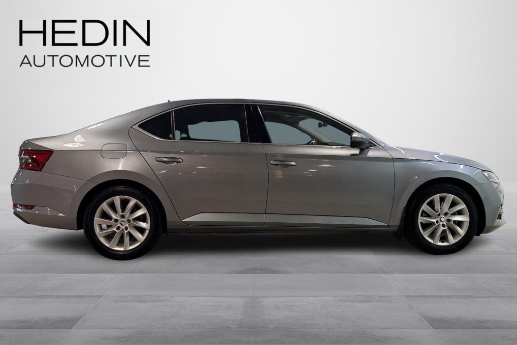 SKODA SUPERB 2020