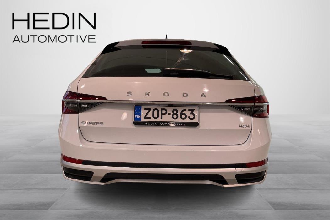 Skoda Superb 2022