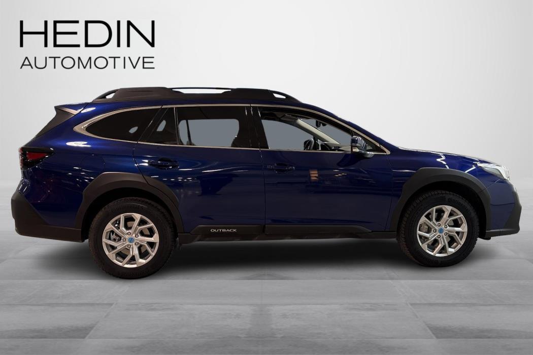 SUBARU OUTBACK 2025