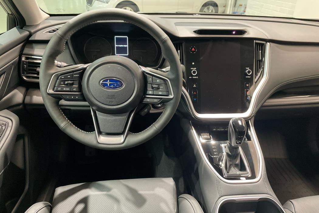 Subaru Outback 2025