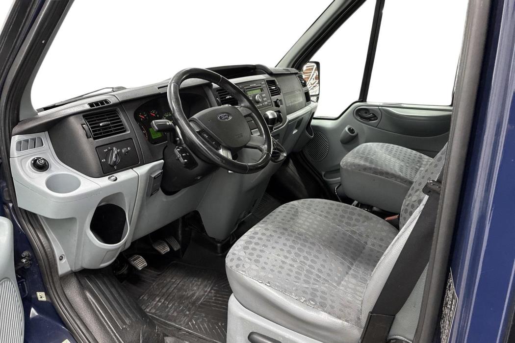 Ford Transit 2010
