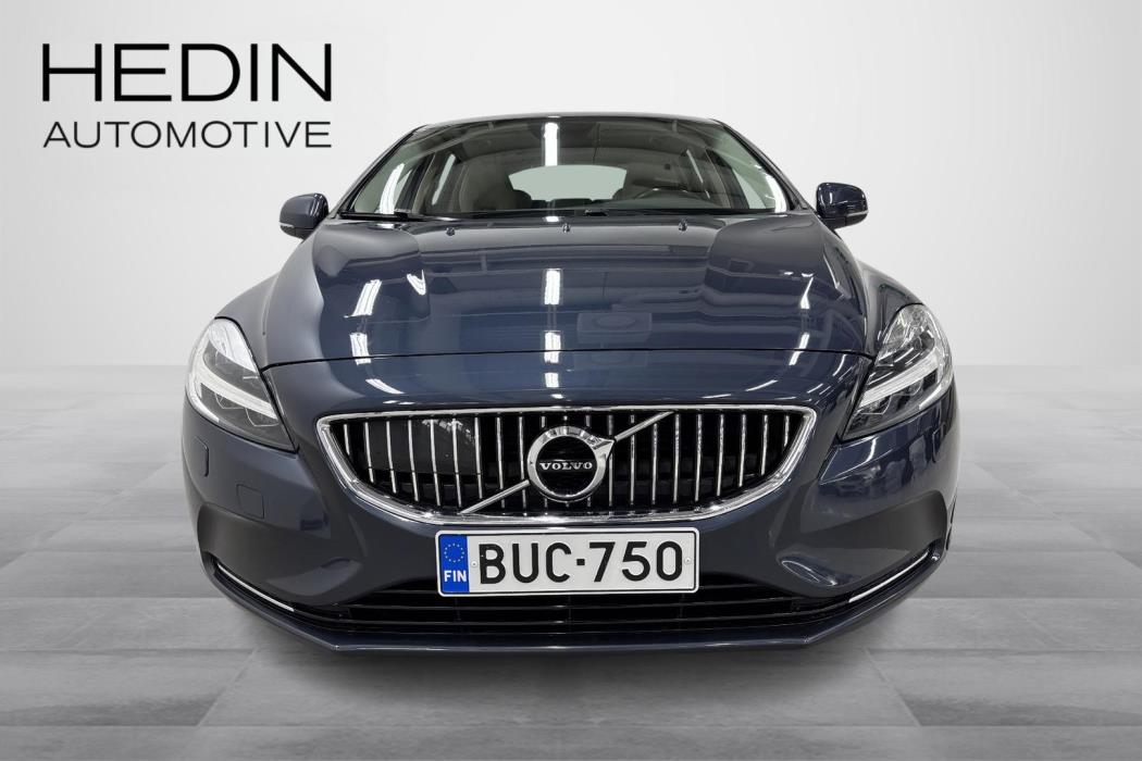 Volvo V40 2018