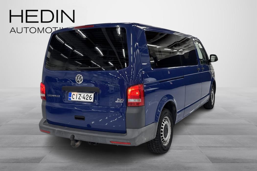 VOLKSWAGEN CARAVELLE 2013