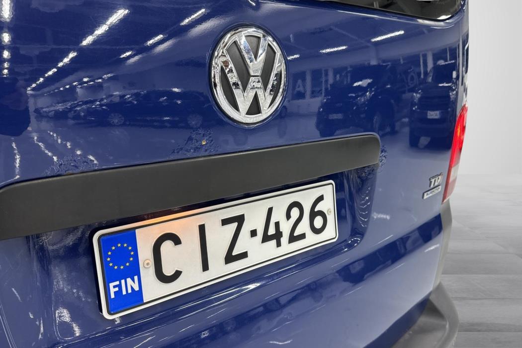 VOLKSWAGEN CARAVELLE 2013