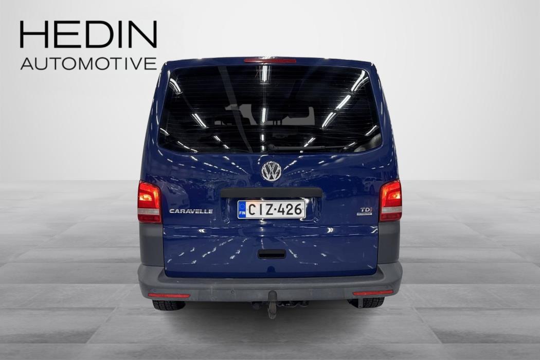 VOLKSWAGEN CARAVELLE 2013