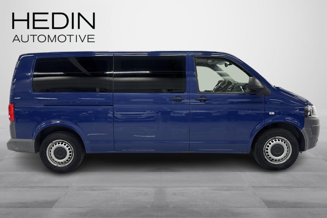 VOLKSWAGEN CARAVELLE 2013