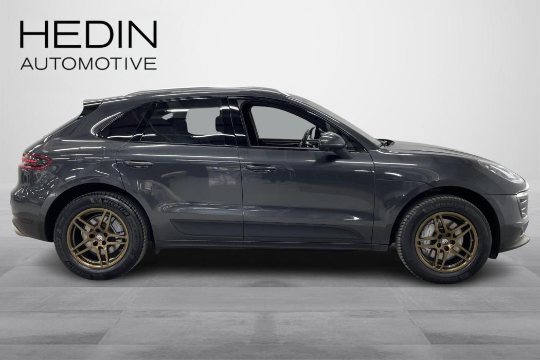 Porsche Macan 2017