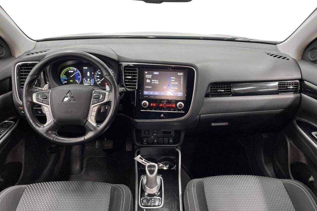 Mitsubishi Outlander PHEV 2019