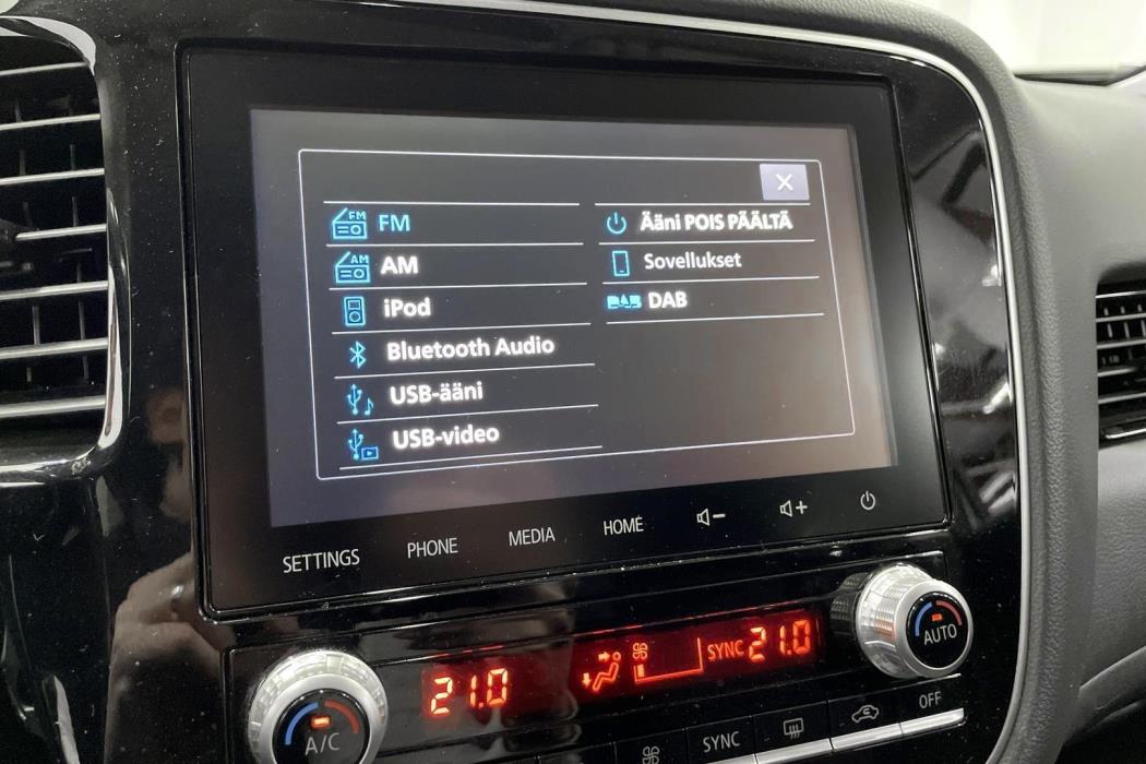 Mitsubishi Outlander PHEV 2019