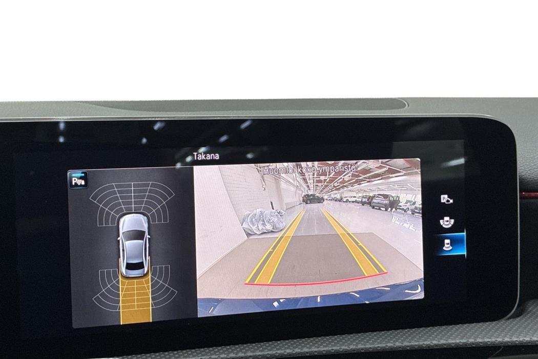 MERCEDES-BENZ A 2020