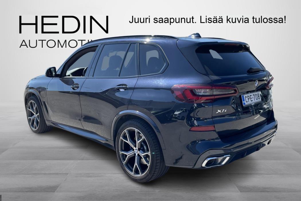 BMW X5 2021
