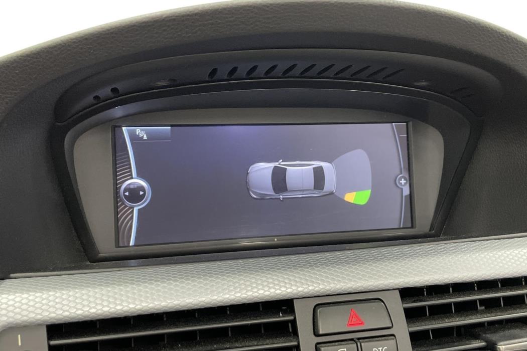 BMW 325 2008
