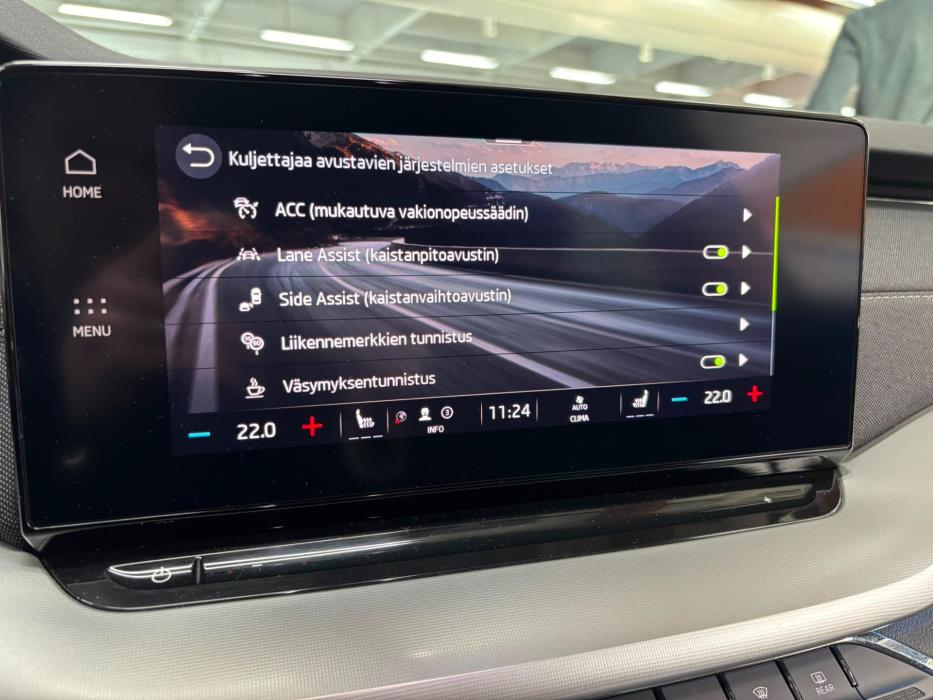 SKODA OCTAVIA 2023