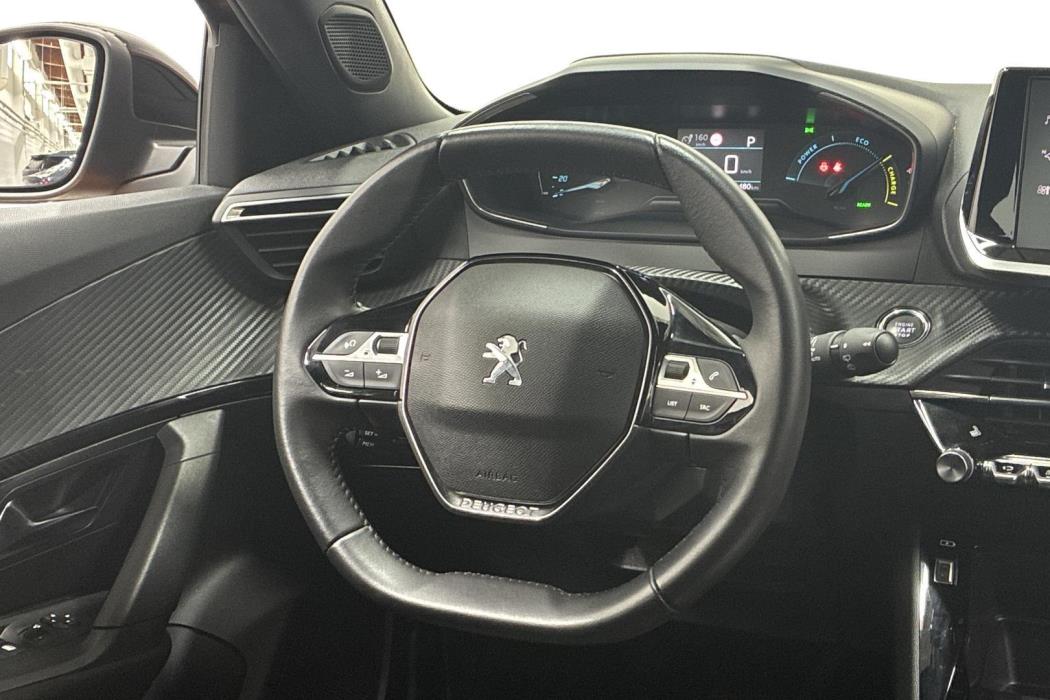 Peugeot e-2008 2023