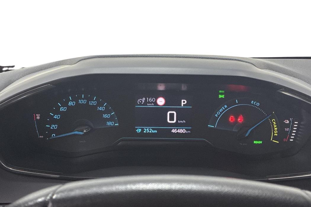 Peugeot e-2008 2023