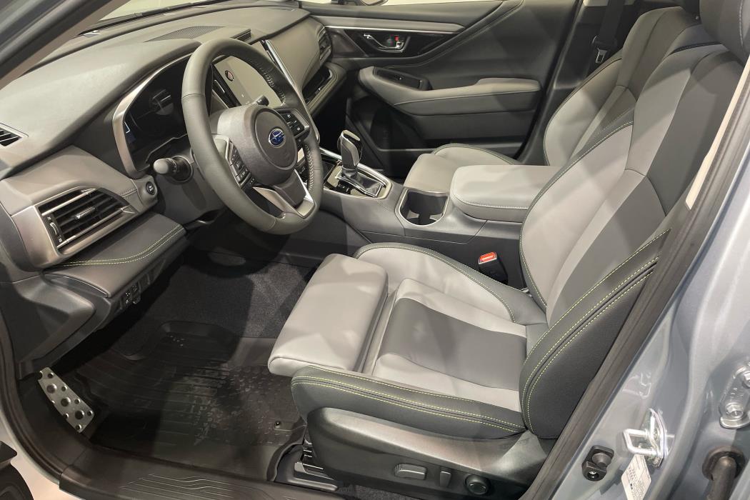 Subaru Outback 2025