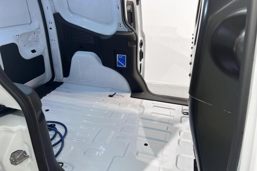 Ford Transit Courier 2025