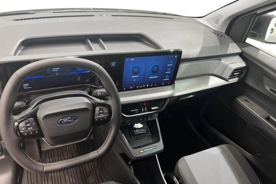 Ford Transit Courier 2025