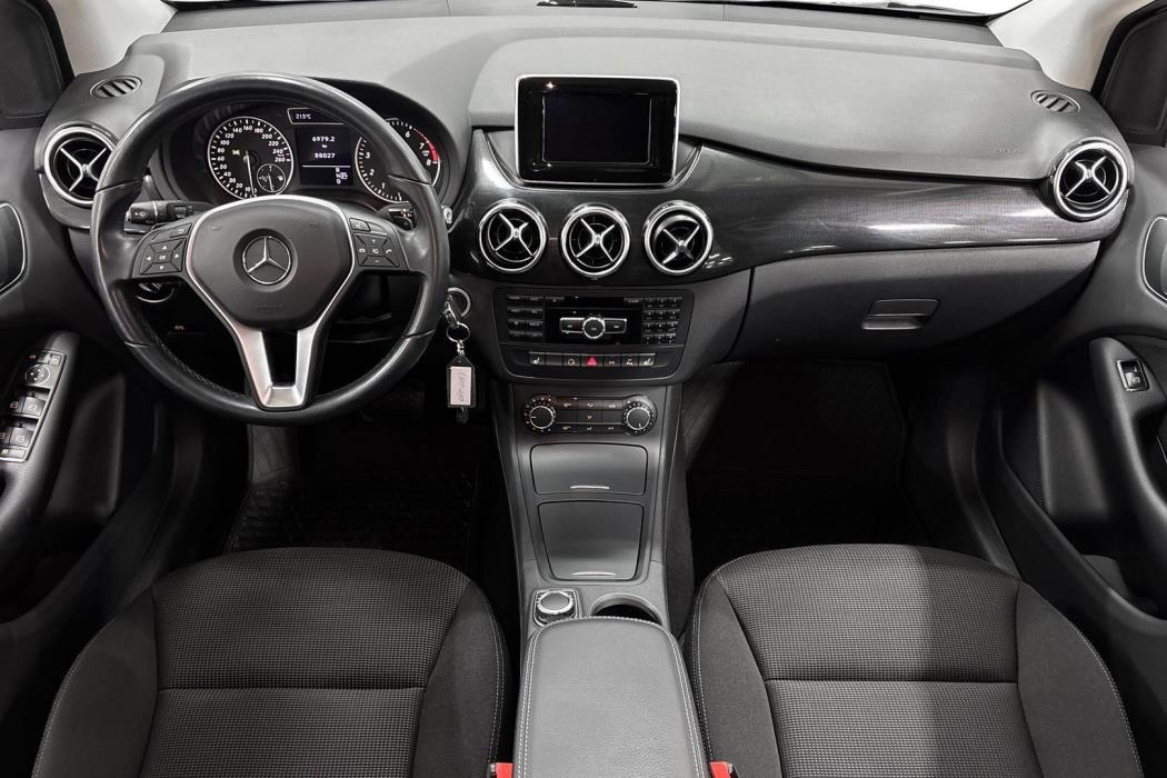 MERCEDES-BENZ B 2014