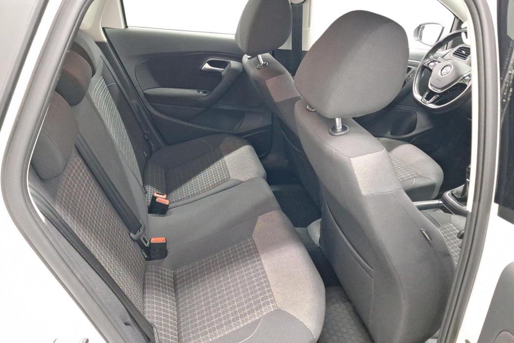 Volkswagen Polo 2016