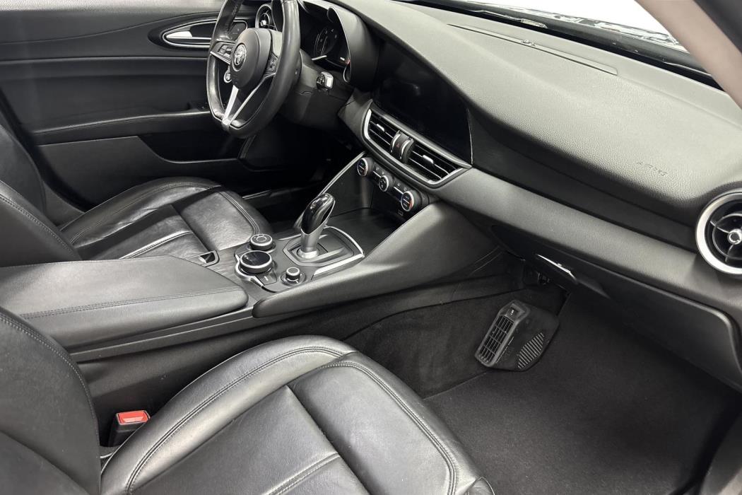 Alfa Romeo Giulia 2016