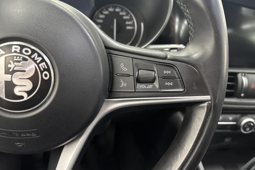 Alfa Romeo Giulia 2016