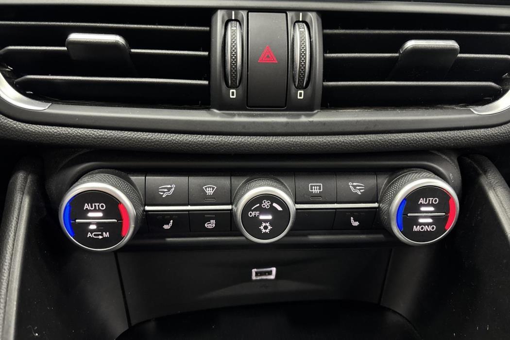 Alfa Romeo Giulia 2016