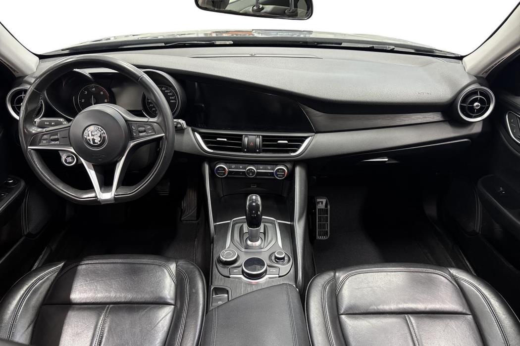 Alfa Romeo Giulia 2016