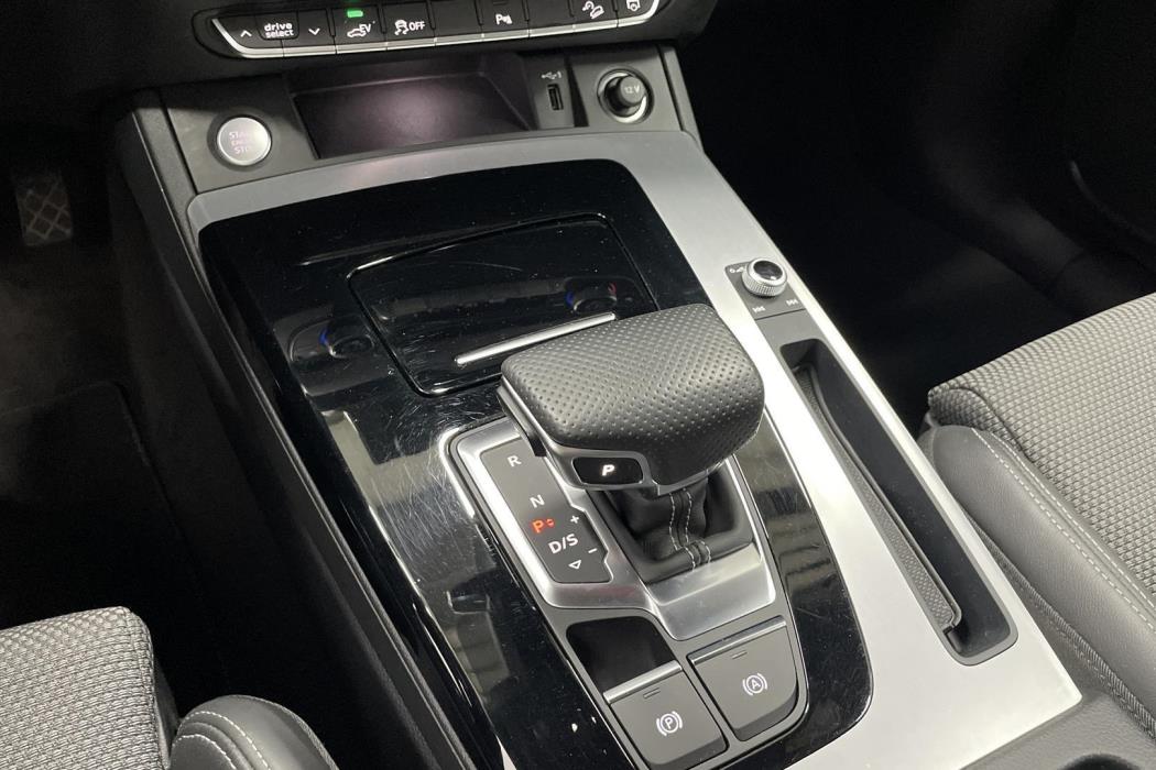 Audi Q5 2021