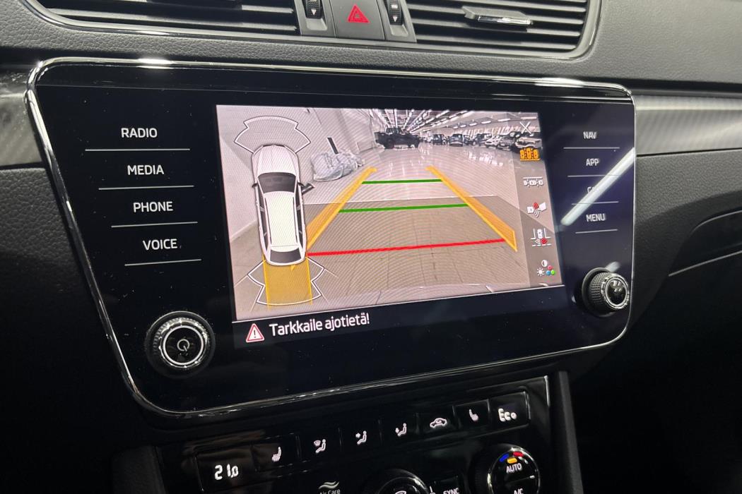SKODA SUPERB 2024