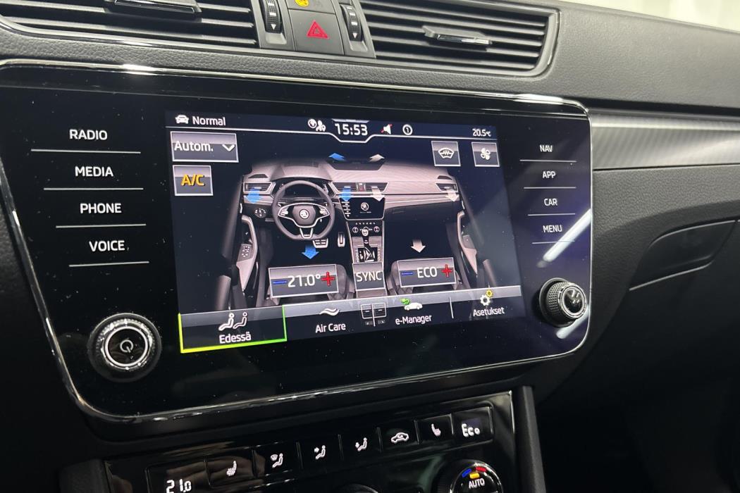 SKODA SUPERB 2024