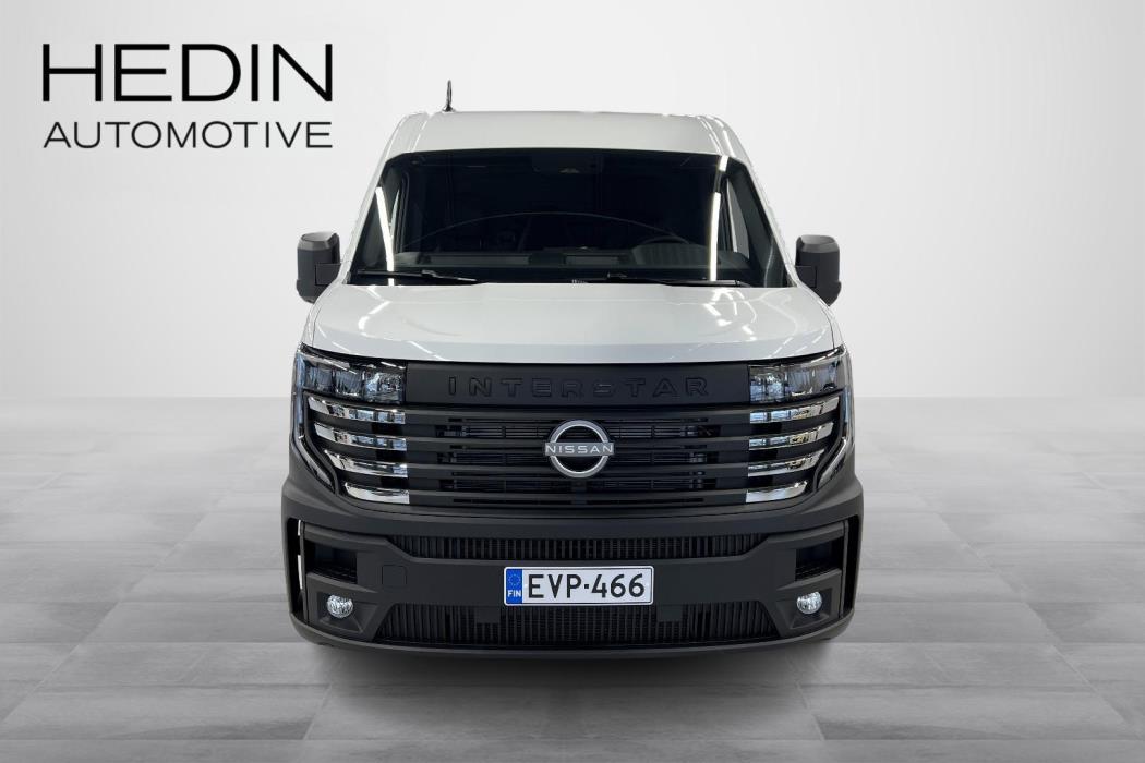 Nissan Interstar 2025