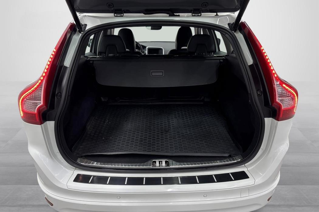 VOLVO XC60 2016