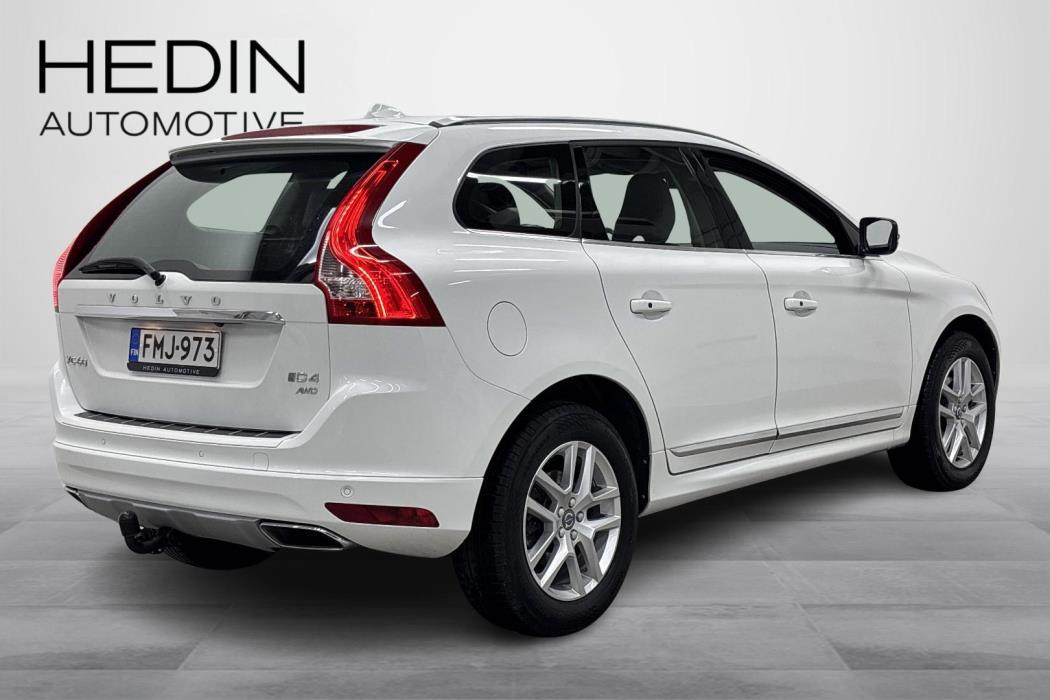 VOLVO XC60 2016