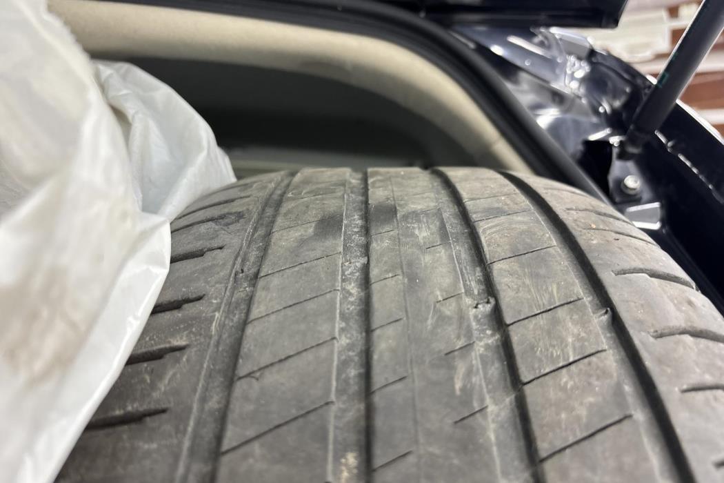 MITSUBISHI Outlander PHEV 2014