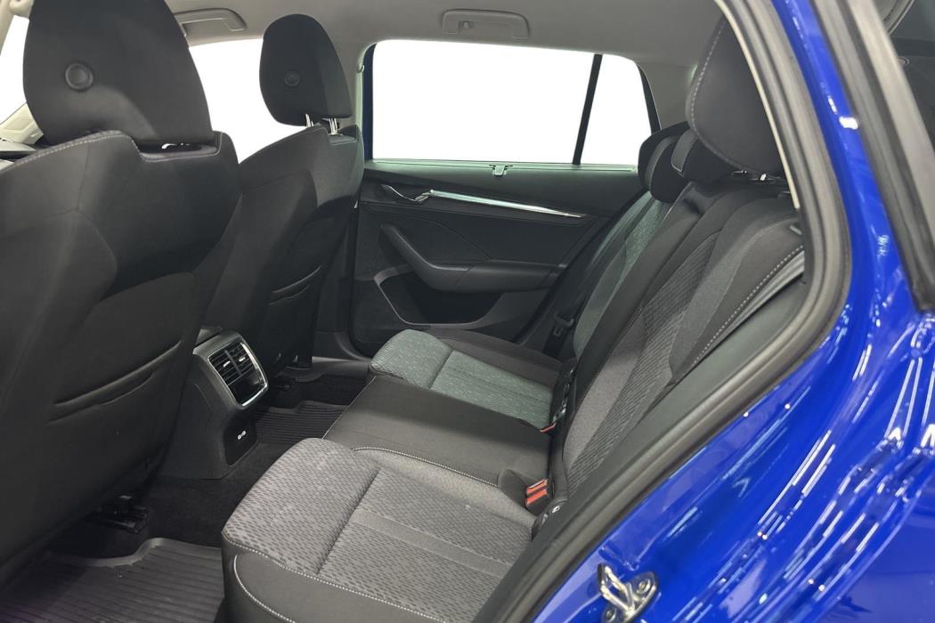 SKODA OCTAVIA 2022
