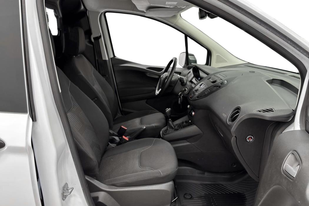 Ford Transit Courier 2023