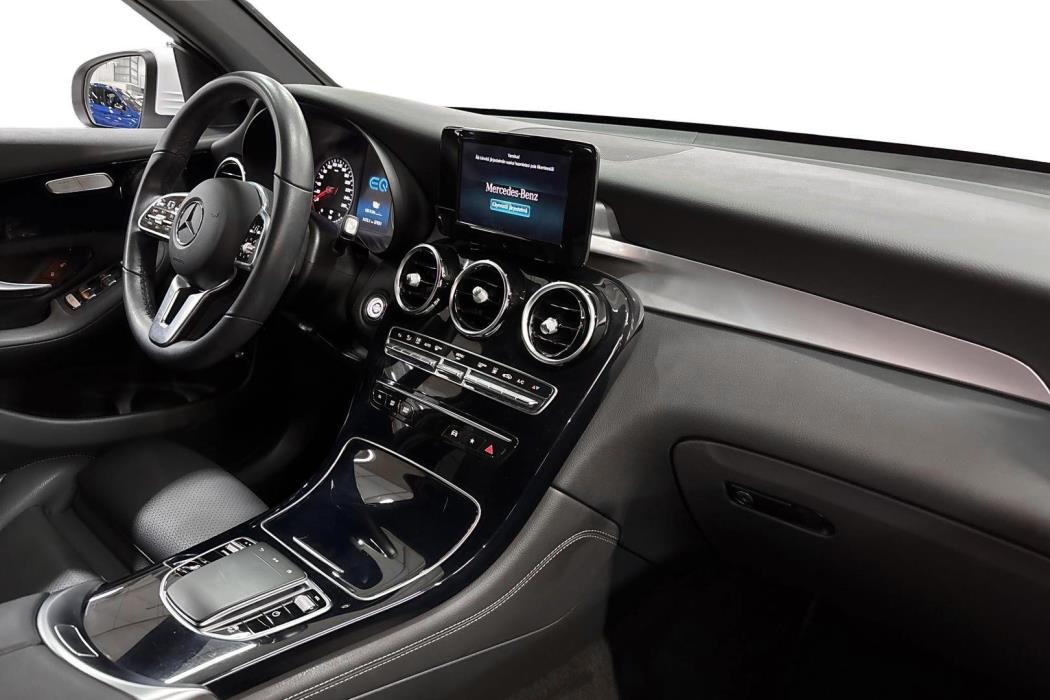 MERCEDES-BENZ GLC 2020