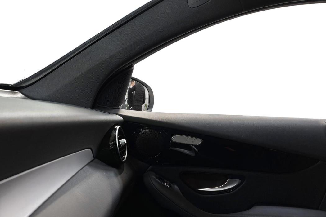 MERCEDES-BENZ GLC 2020