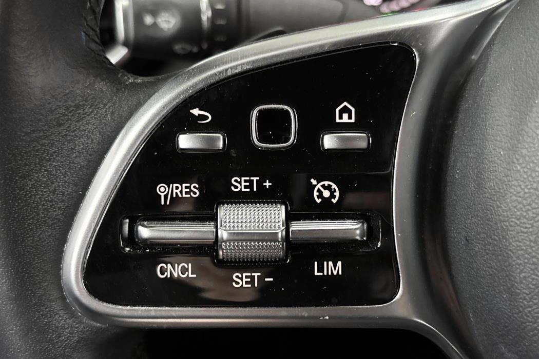 MERCEDES-BENZ GLC 2020