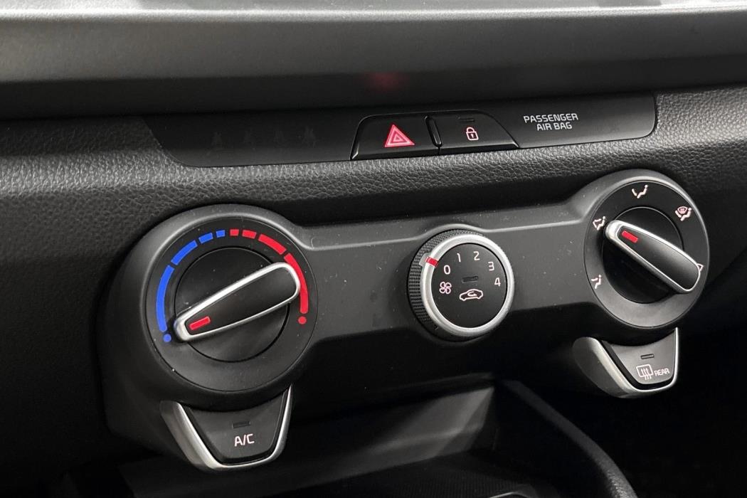 Kia Rio 2023