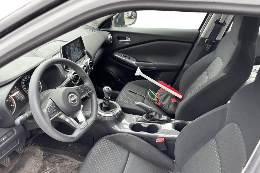 NISSAN Juke 2023