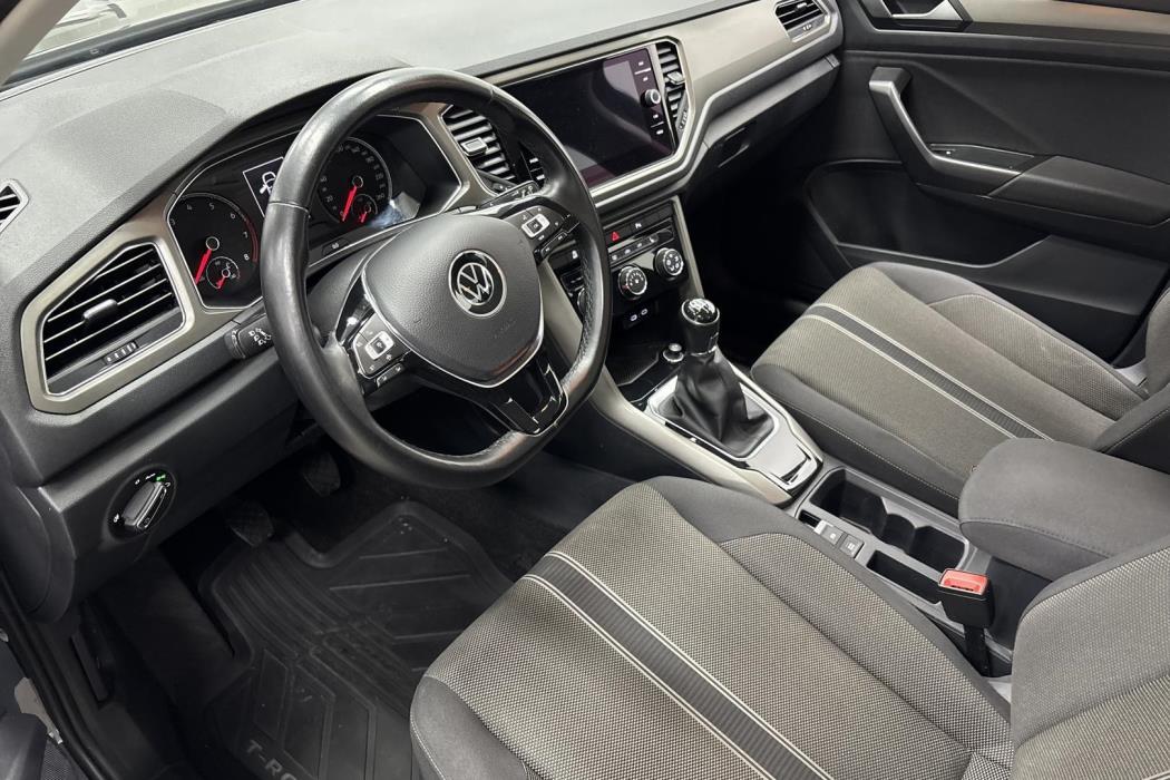 VOLKSWAGEN T-Roc 2021