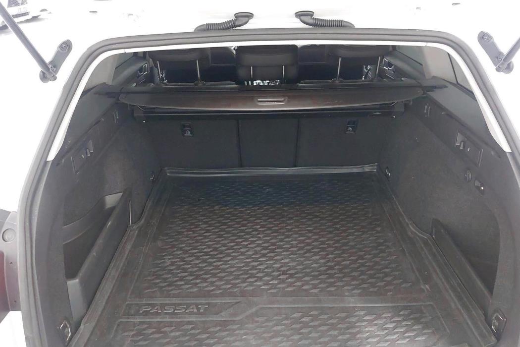 Volkswagen Passat 2021