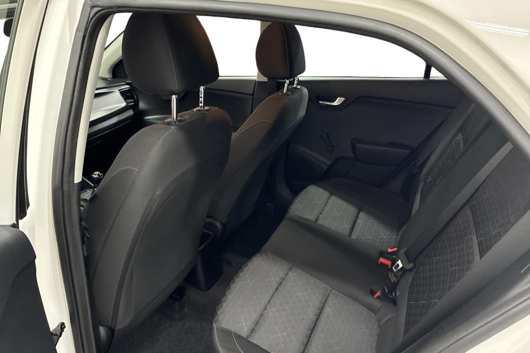 KIA Rio 2023