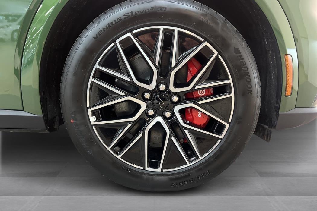 Ford Mustang Mach-E 2025