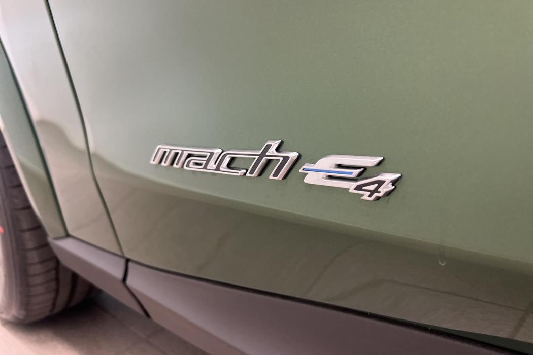 Ford Mustang Mach-E 2025